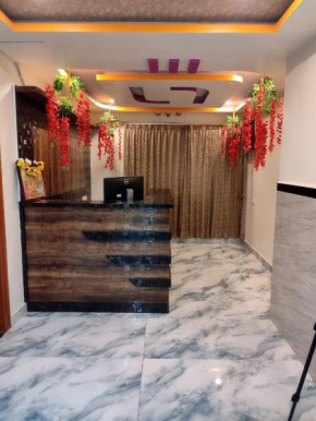 Hotel Karnataka Suites
